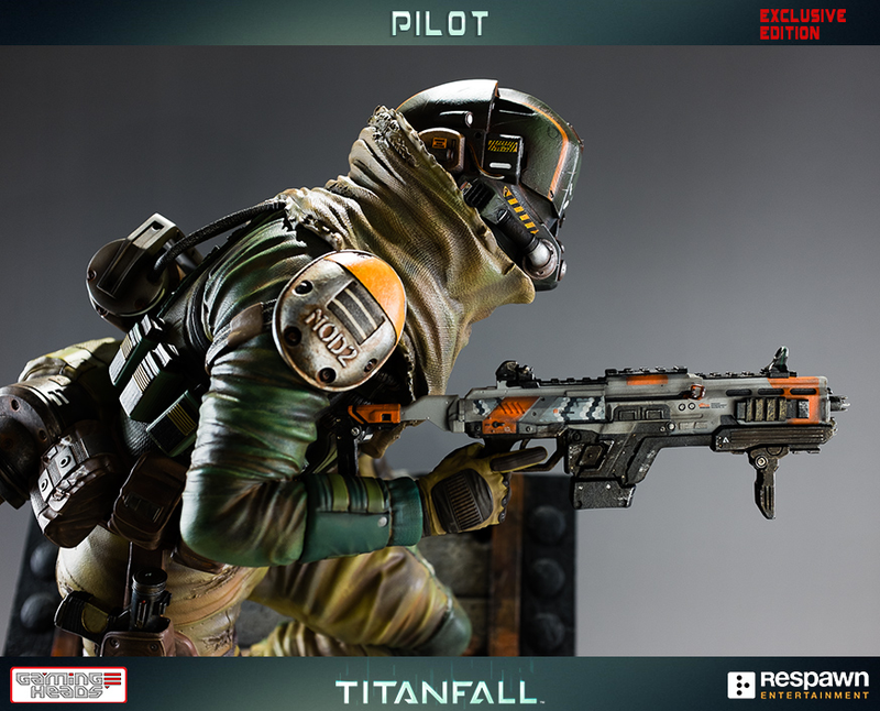 Illustration for article titled Wallrunning Titanfall Pilot Statue